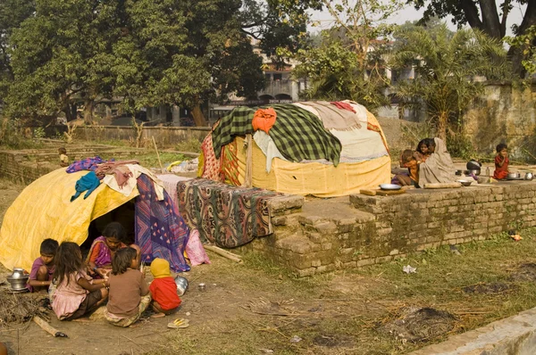 Vivir en la pobreza —  Fotos de Stock