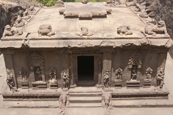 Antico tempio di roccia indù — Foto Stock
