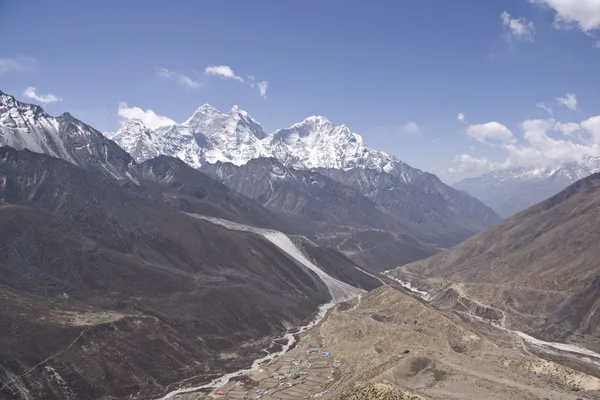 Trekking w Himalajach — Zdjęcie stockowe