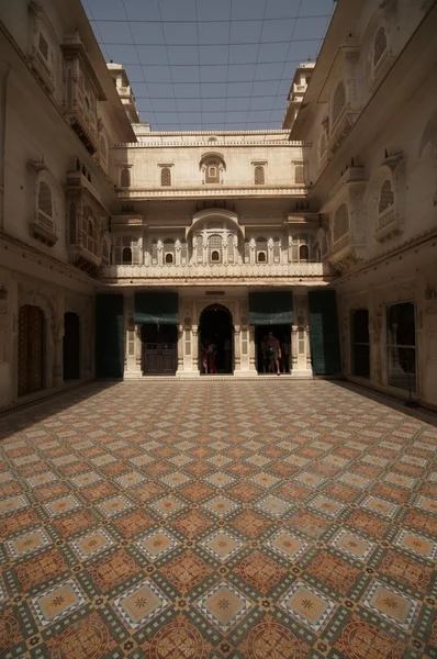 Ornate Courtyard — Stock Photo, Image