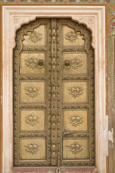 Rajputs stijl deur — Stockfoto