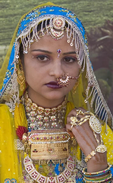 Femme Rajasthani colorée — Photo