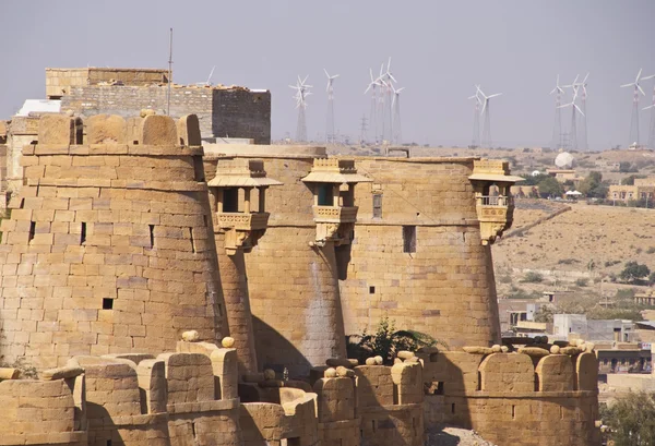 Oude stenen stadswallen jaisalmer fort — Stockfoto