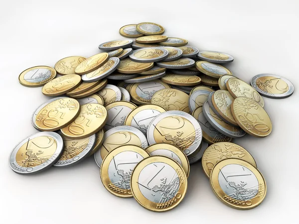 Монети євро ізольовані на білому тлі — стокове фото