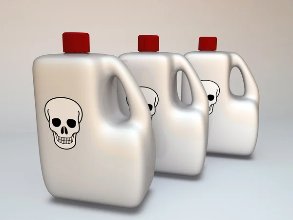 Пластиковые бутылки с логотипом черепа изолированы на белом фоне — стоковое фото
