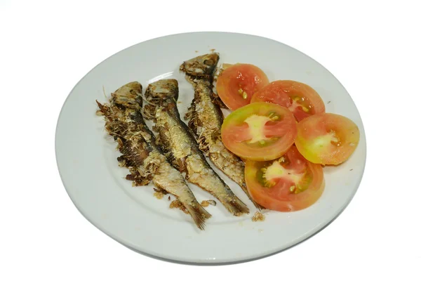 Peixe seco crocante exótico com tomate — Fotografia de Stock