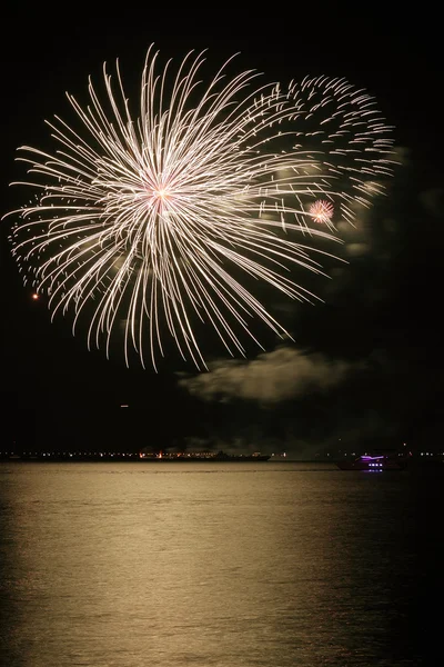 Fireworks-display-series_30 — Stock Photo, Image
