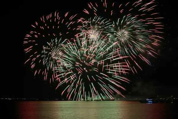 Fireworks-display-series_9 — Stock Photo, Image