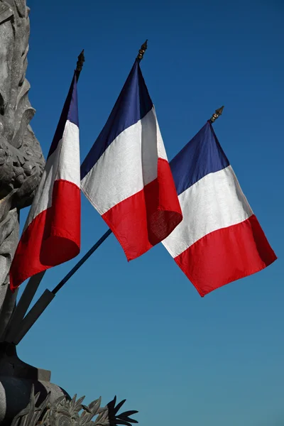 Французские флаги — стоковое фото