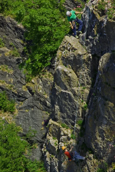 Bergsteigerteam — Stockfoto