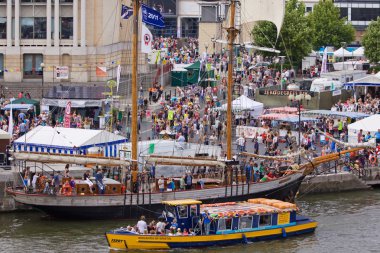 meşgul festivalde sahne