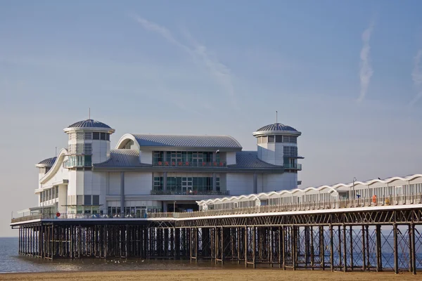 Restored English Seaside Pier — Stock Photo, Image