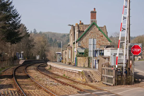 Dworzec kolejowy wsi w połowie devon Wielka Brytania — Zdjęcie stockowe