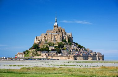 Mont Saint-Michel clipart