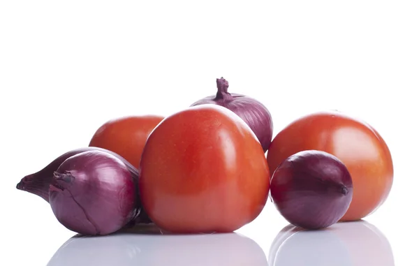 Tomatoes and onions — Stock Photo, Image