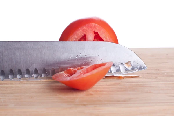 Domates ve bıçak — Stok fotoğraf