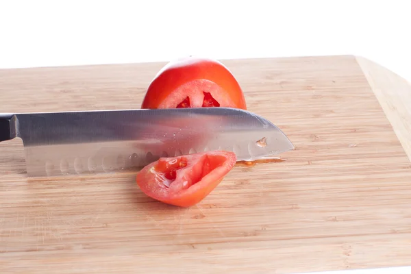 Tomato and knife — Stock Photo, Image