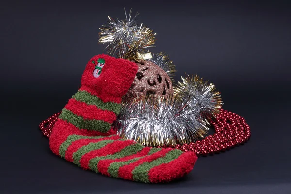 Weihnachtsdekoration mit Socke — Stockfoto