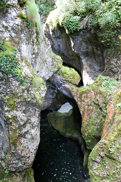 Umderground řeka — Stock fotografie