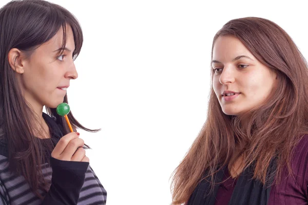 สองคน ผู้หญิง กับ lollypop — ภาพถ่ายสต็อก
