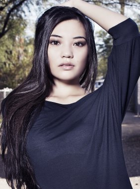 Güzel genç Asyalı kadın.