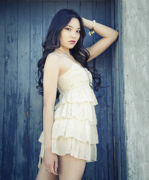 Linda bela mulher sexy modelo asiático — Fotografia de Stock
