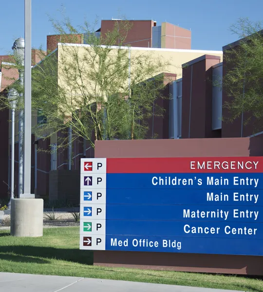 Modern hospital and emergency sign — Stock Photo, Image