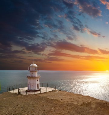 akşam deniz feneri