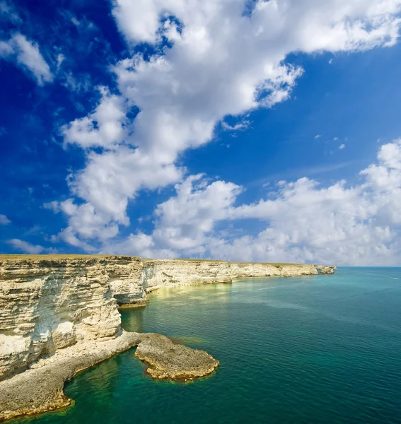 Smaragdgrüne Meeresbucht, Krim tarkhankut — Stockfoto