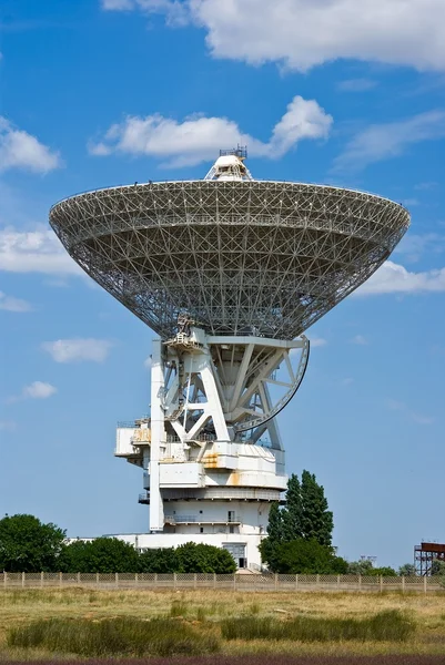 Огромный радиотелескоп — стоковое фото