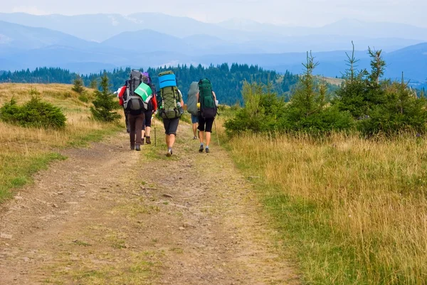 Tourists in a hike — Stock Photo, Image