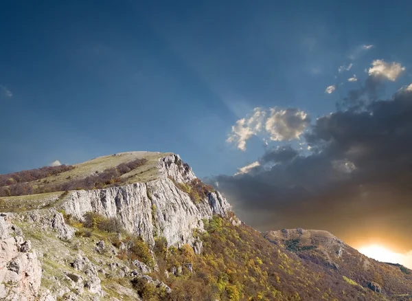 Akşam dağlarda — Stok fotoğraf