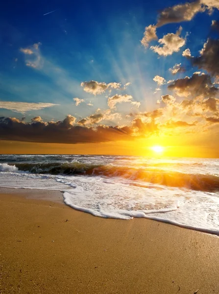 Pôr do sol no litoral — Fotografia de Stock