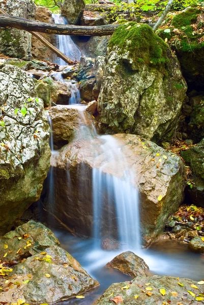 Beautiful blue brook in a mountains — Stock Photo, Image
