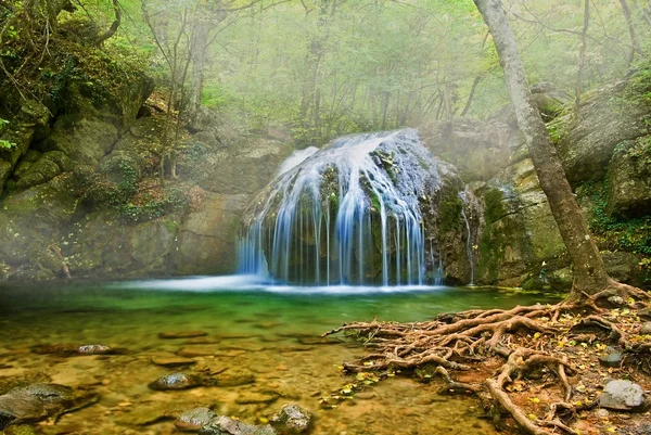 Cascada brumosa — Foto de Stock
