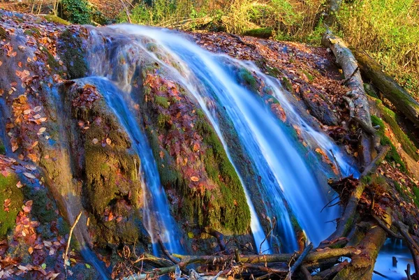 Waterfall in a autumn mountains — Stock Photo, Image