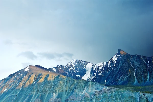 위엄 있는 산 — 스톡 사진