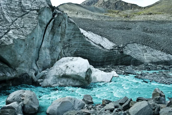 Kollapsande glaciär — Stockfoto