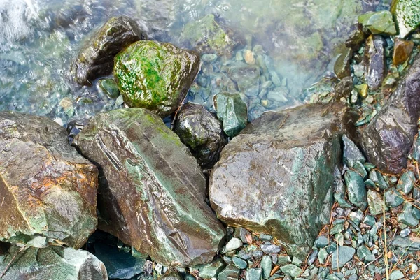 Kameny ve vodě — Stock fotografie