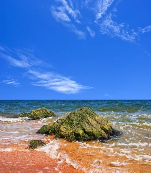 Kamienie w morzu — Zdjęcie stockowe