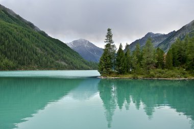 Emerald Gölü