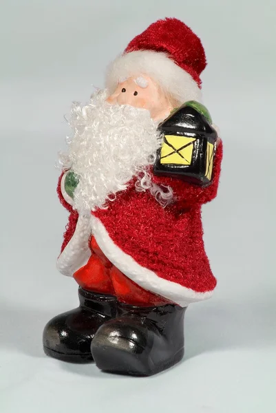 Санта-Клаус с новогодним фонарем — стоковое фото