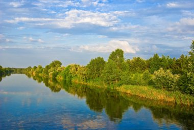 akşam yaz Nehri