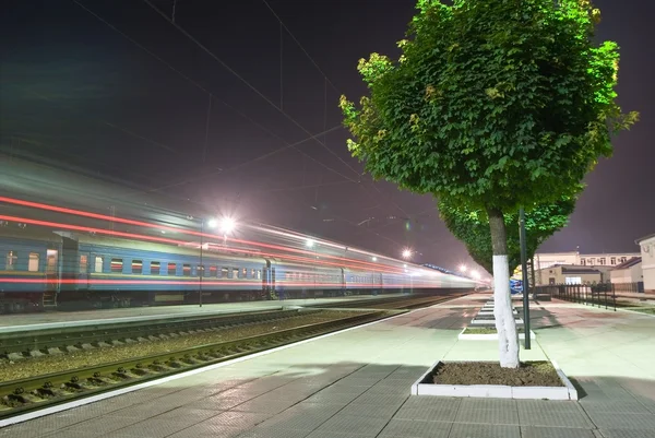 Éjszakai vasúti jelenet — Stock Fotó