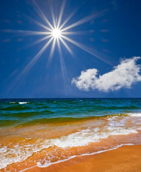 热海的沙滩上的天 — 图库照片