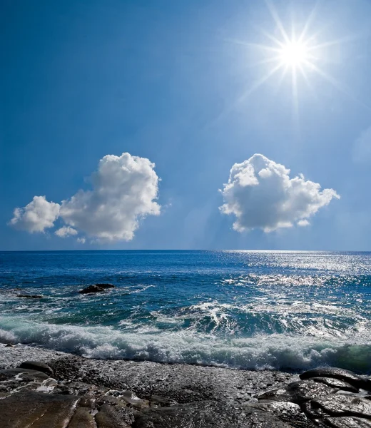 Yaz sıcak deniz kıyısı — Stok fotoğraf