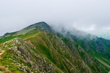 Tatra mountain bir sis içinde