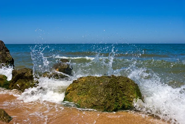 Lato linia brzegowa morze — Zdjęcie stockowe
