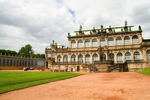 Цвингерский дворец — стоковое фото