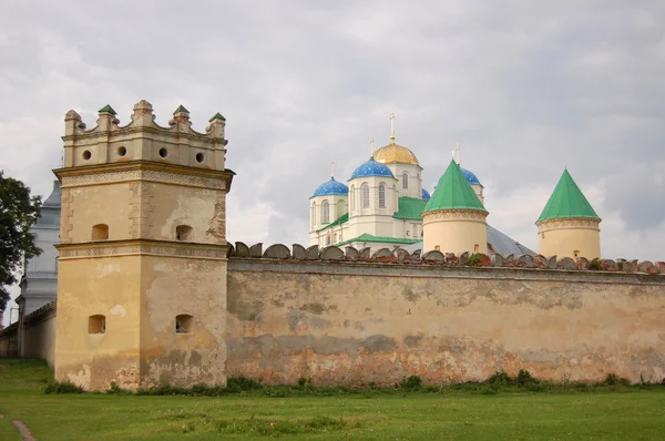 Fortezza medievale a Mezhirich, Ucraina — Foto Stock